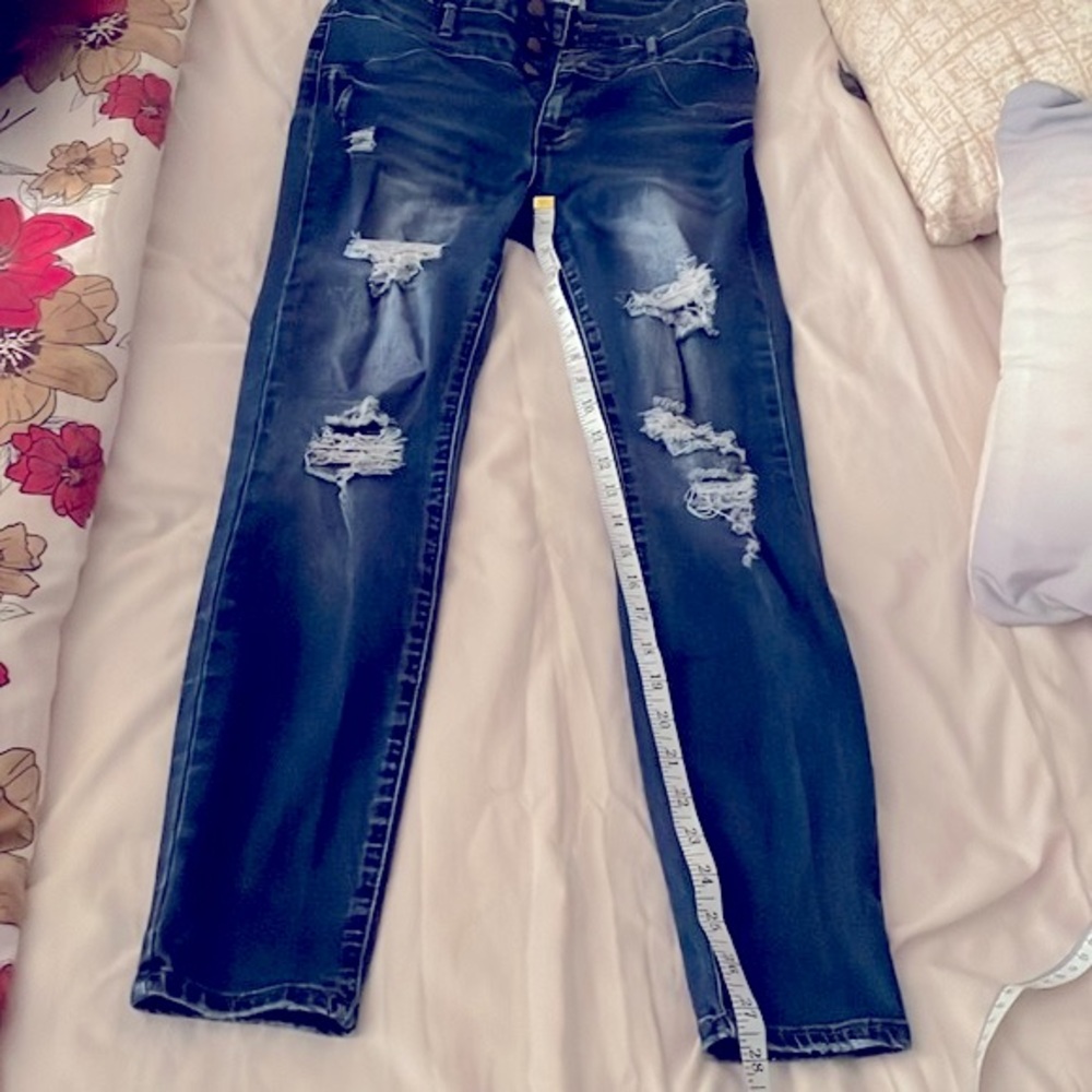 (15” WAIST) REFUGE BUTTON FLY  DENIM Sz 6 ( fits loose)